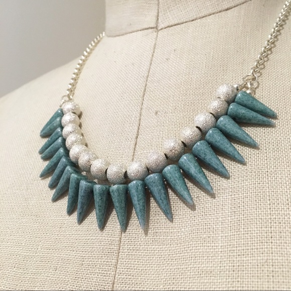 Spike Layered Necklace! - Picture 2 of 3